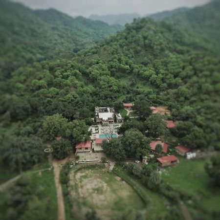 Aloof Jungle Lodge Ghanerao Exterior photo